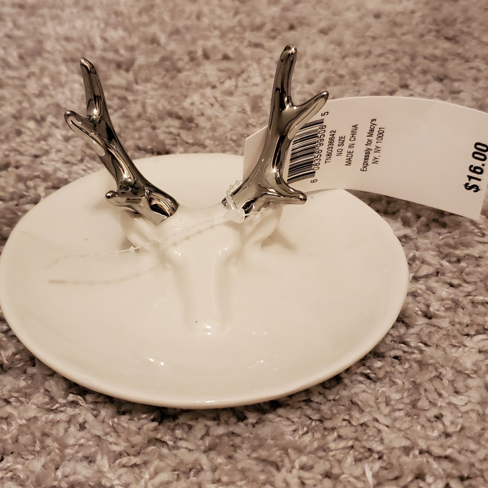 Brand New Deer Antler Ring Holder